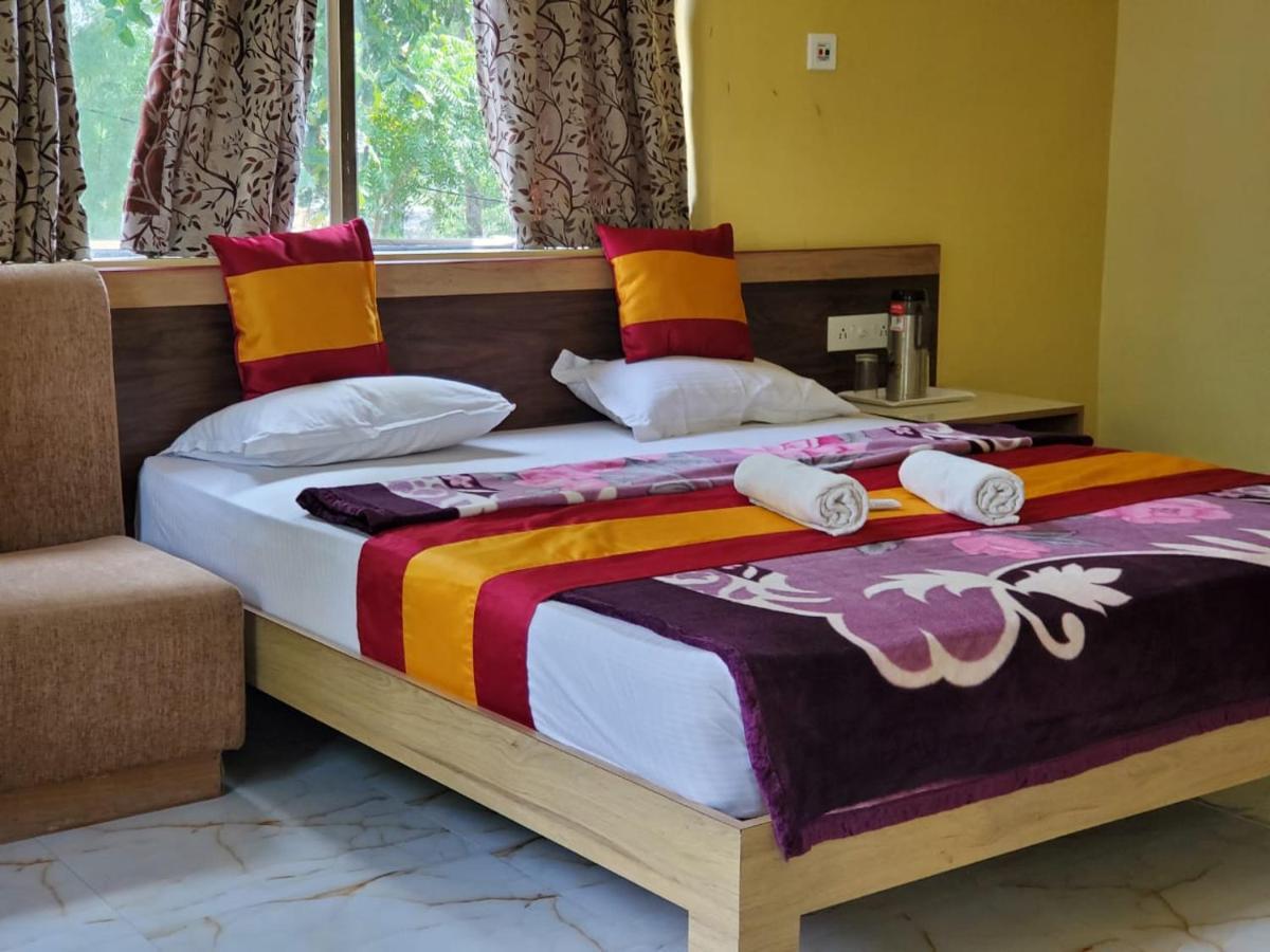 Sundarban Tiger Roar Resort Purbbadulki ภายนอก รูปภาพ